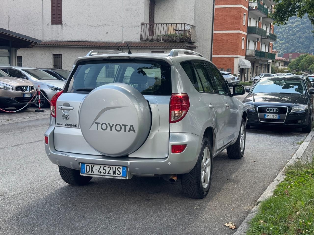 Toyota RAV 4 RAV4 2.0 Luxury - LEGGERE DESCRIZIONE!