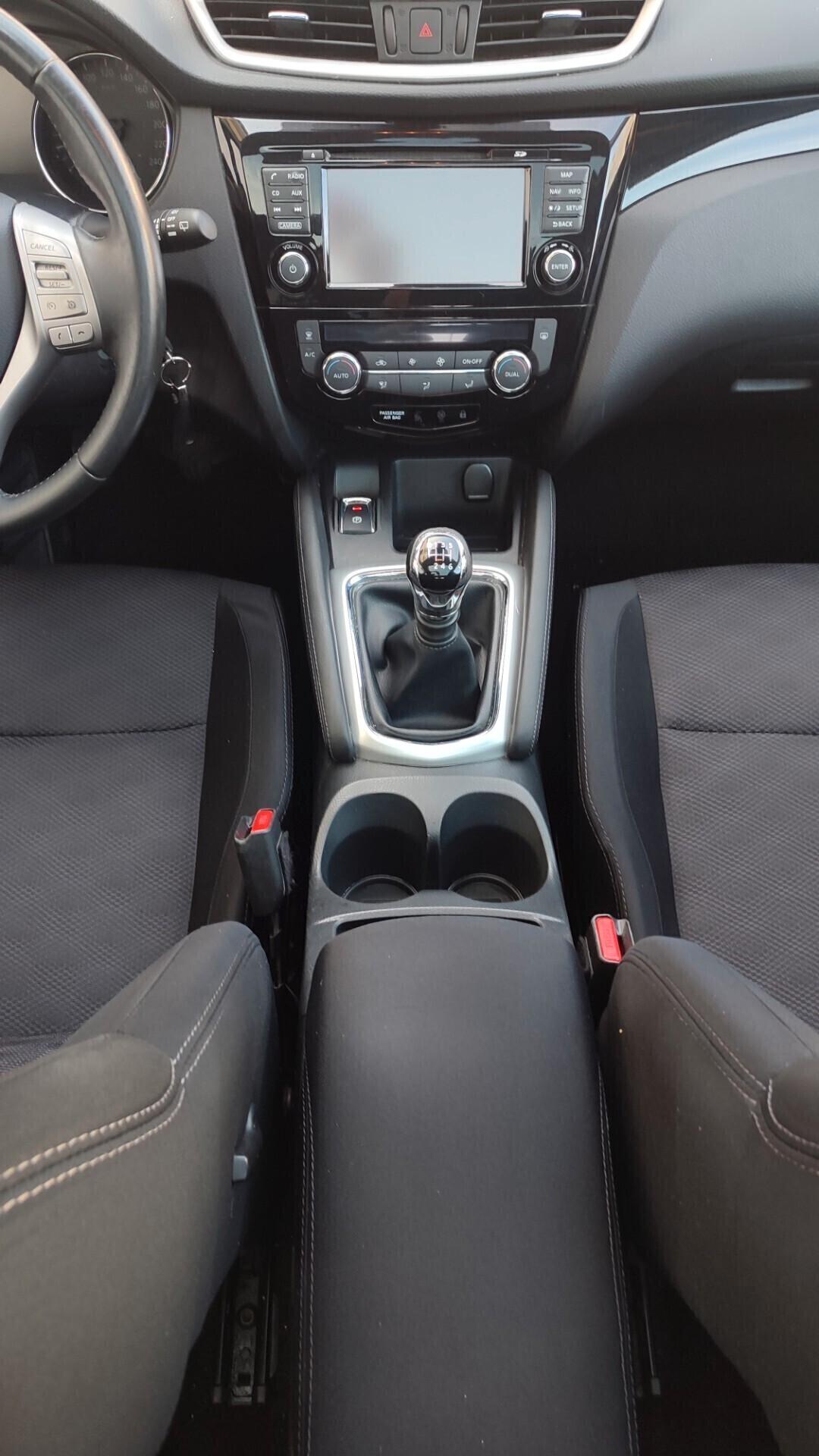 Nissan Qashqai TETTO PANORAMICO