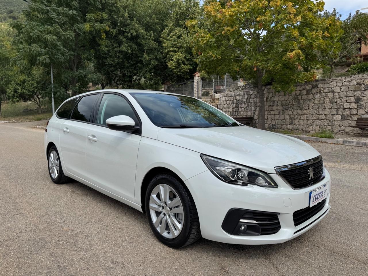 Peugeot 308 BlueHDi 130 S&S SW Business