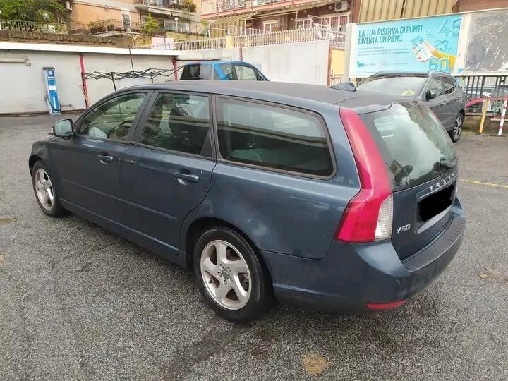 Volvo V50 D2 POLAR PLUS