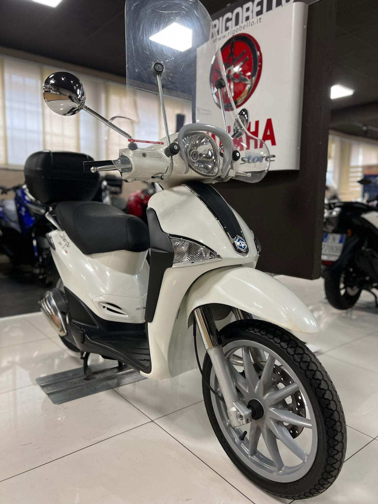 Piaggio Liberty 150 Full optional