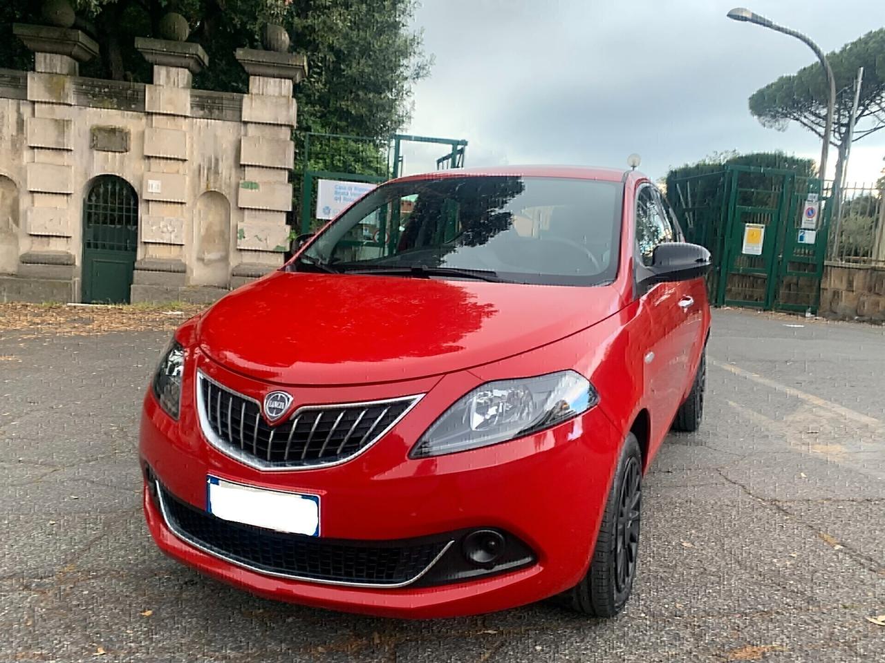 Lancia Ypsilon 1.0 FireFly 5P HIBRIDA 2023 KM31600