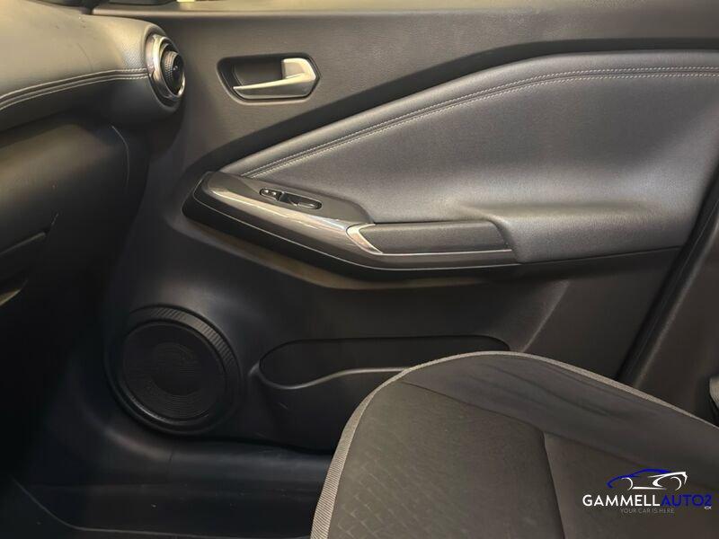 Nissan Juke 1.0 DIG-T 114 Dct N-Connecta