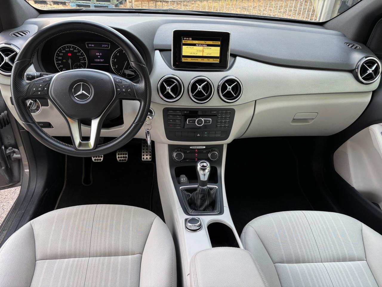 Mercedes-benz B 200 BlueEFFICIENCY Premium