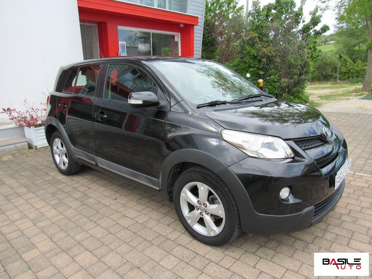 TOYOTA - Urban Cruiser - Cruiser 1.4 D-4D AWD Luxury