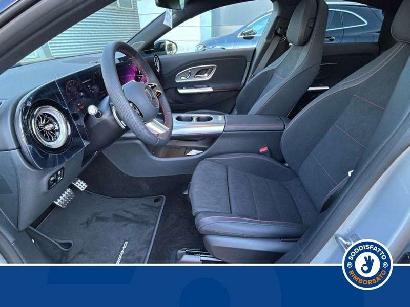 Mercedes-Benz CLA 200 Automatic 4Matic Coupé AMG Line Premium