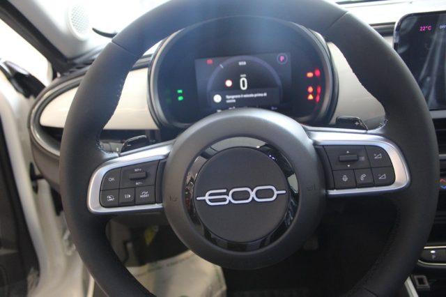 FIAT 600 Hybrid 110 CV DCT MHEV -KM0
