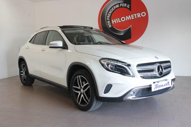 MERCEDES-BENZ GLA 200 d Automatic Executive tetto panorama