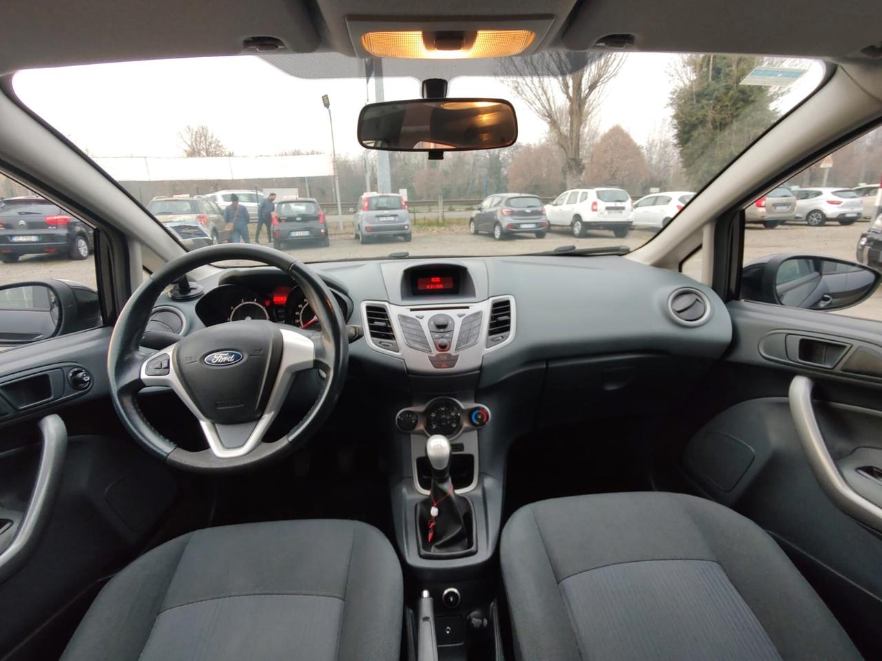 Ford Fiesta 1.4 96CV aut. 5 porte Titanium, BENZINA\GPL, OK NEOPATENTATI.