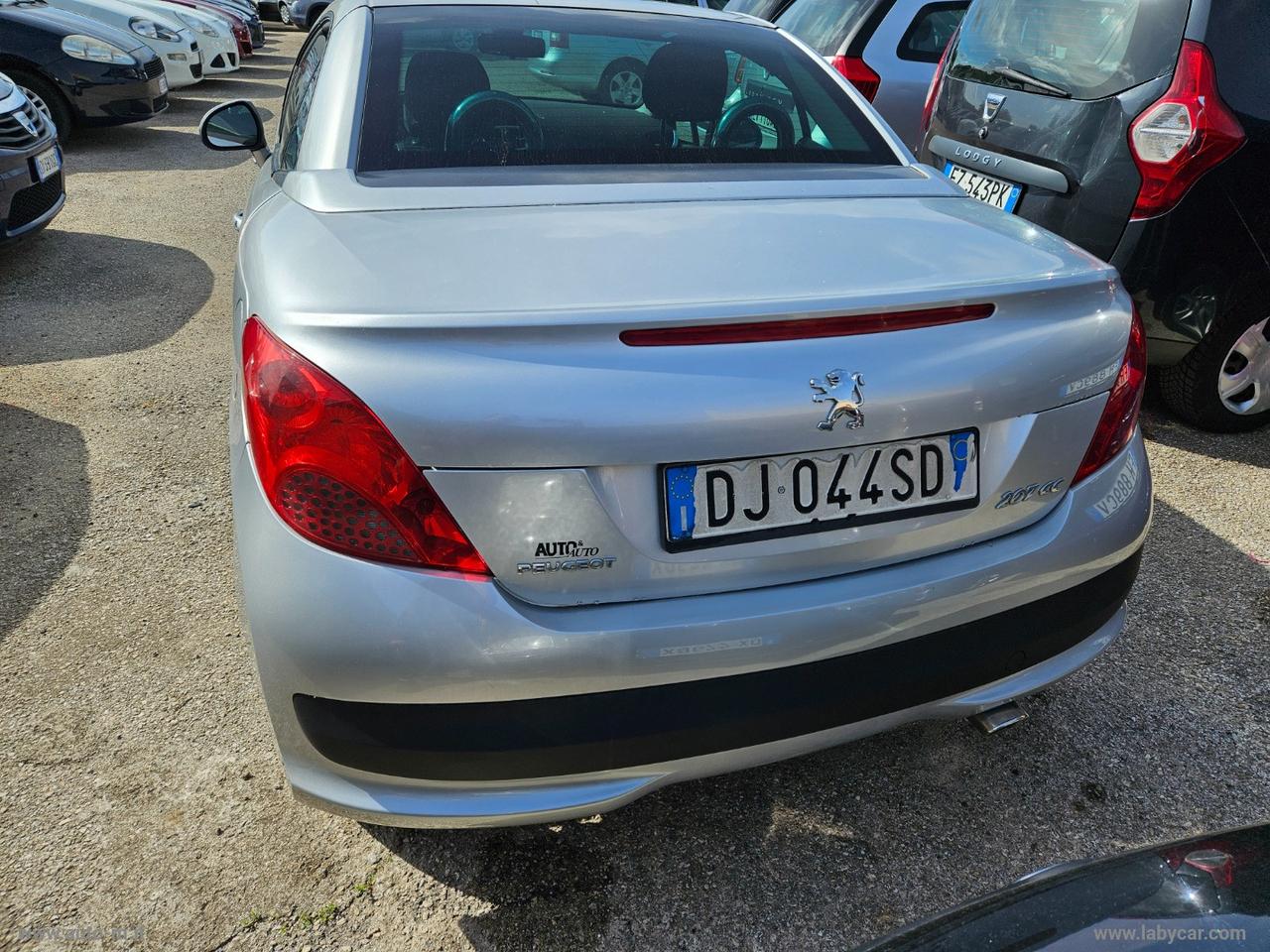 PEUGEOT 207 1.6 HDi 110 CV CC Féline