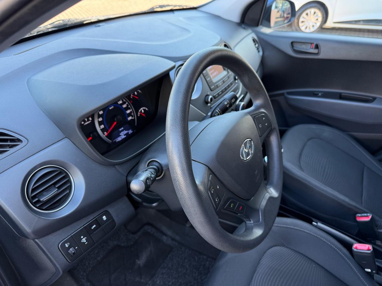 Hyundai i10 1.0 LPGI Econext Login OK NEOPATENTATI