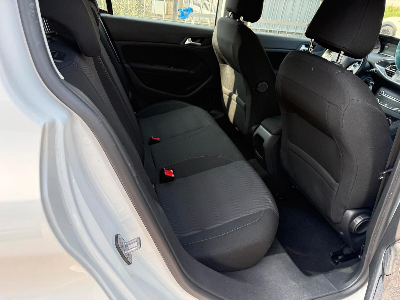 Peugeot 308 HDI OK NEOP.