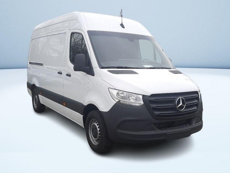 Mercedes-Benz Sprinter 311 CDI F 37/35