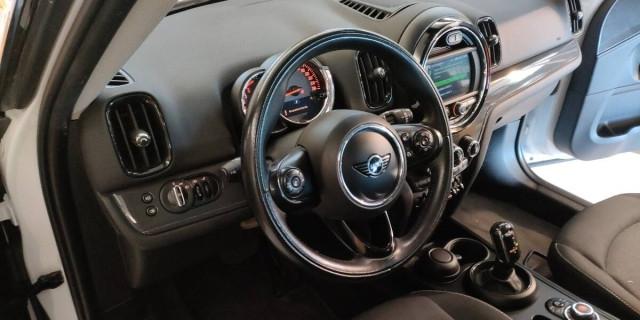 Mini Countryman 2.0 Cooper D Business auto my18