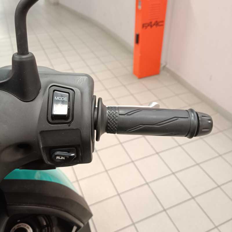 Yamaha Neo's L1e Dual Battery - 2023