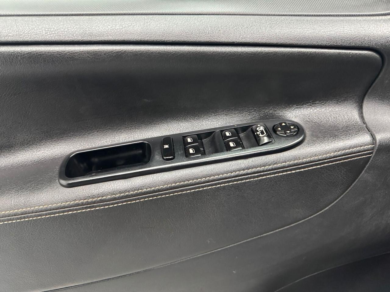 Peugeot 207 1.6 8V HDi 112CV SW Outdoor