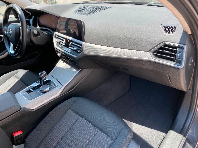 BMW Serie 3(G20/1-80/1) 320e Touring Business A...