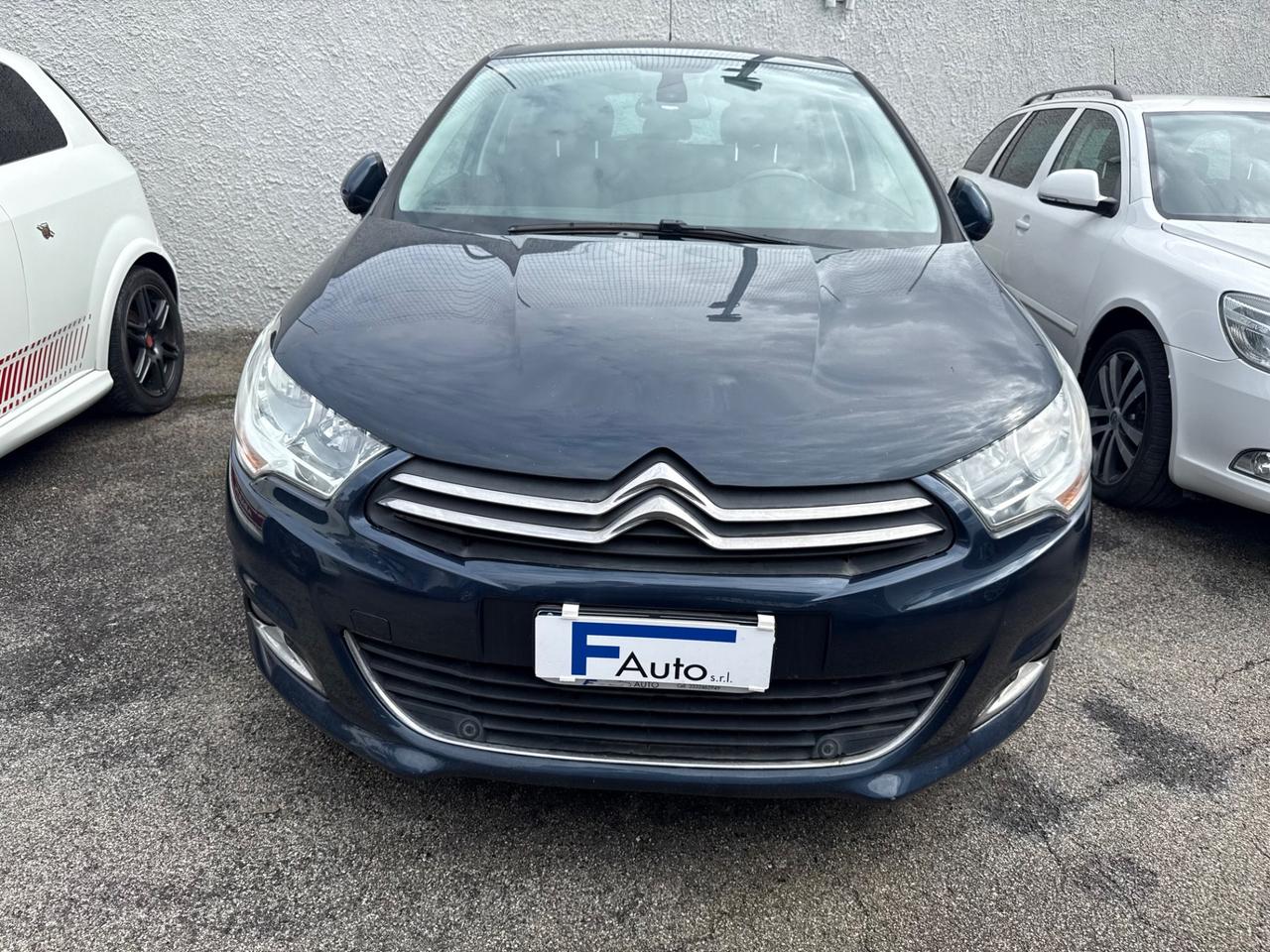 Citroen C4 1.6 e-HDi 110 airdream Exclusive,Climatronic,sensori di parcheggio,Pelle,ecc.