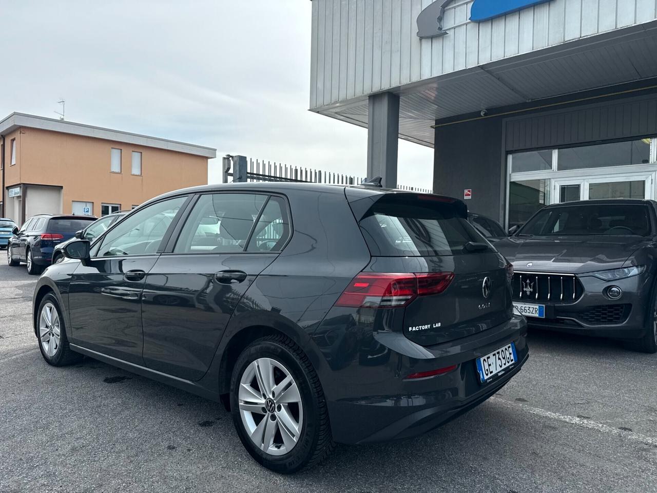 Volkswagen Golf 1.5 tgi 130cv dsg BENZINA/ METANO (KM CERTIFICATI)