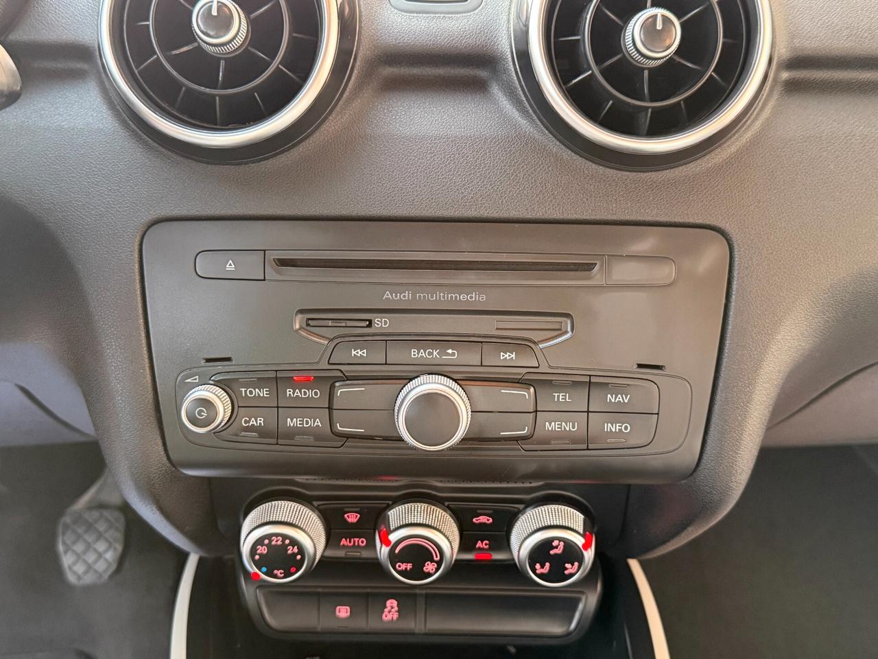 Audi A1 SPB 1.6 TDI 105CV NAVI LED - 2012