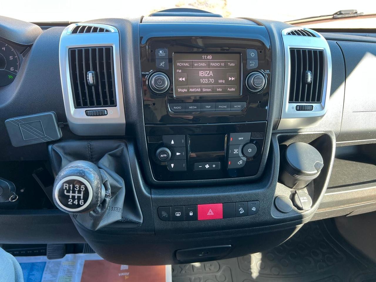 Peugeot Boxer 2.2 140cv 9 Posti