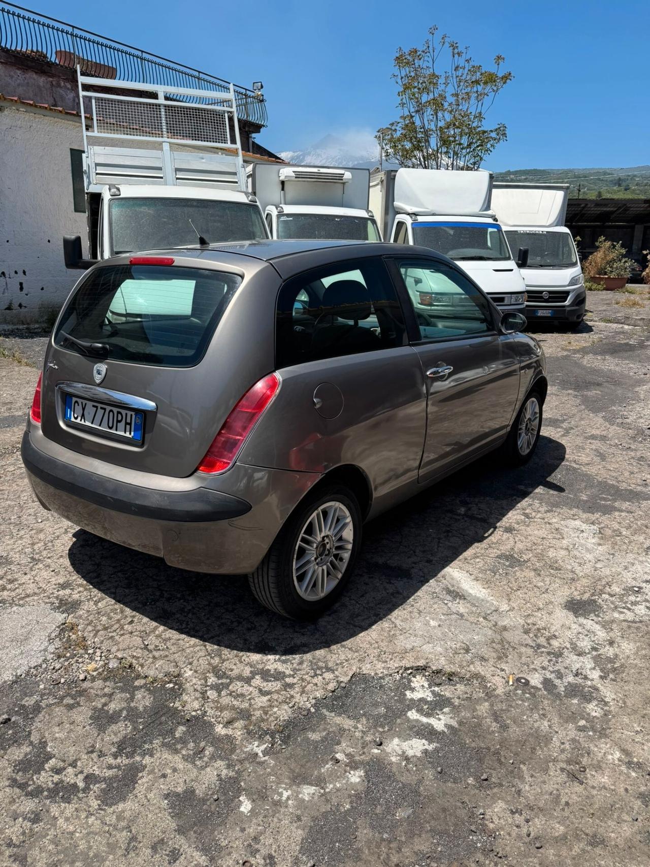 Lancia Ypsilon 1.3 Multijet 16V Platino