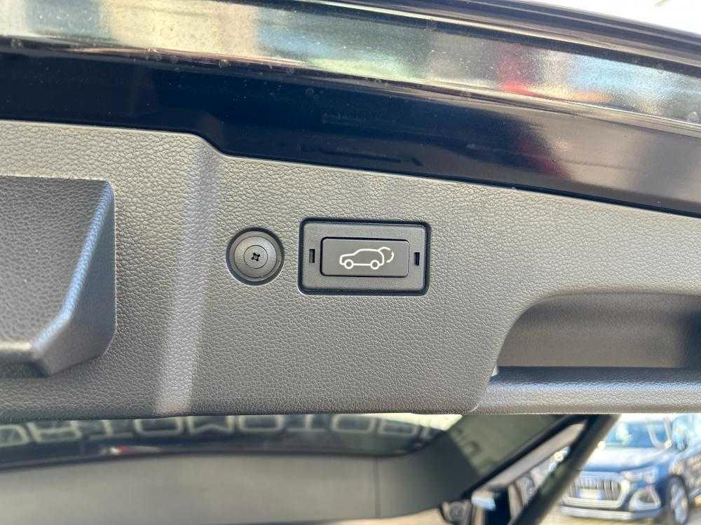 KGM TORRES ICON BLACK 4WD AT MY23