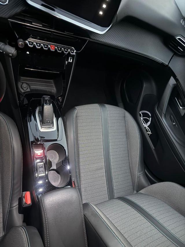 PEUGEOT 2008 BlueHDi 130 S&S EAT8 Allure