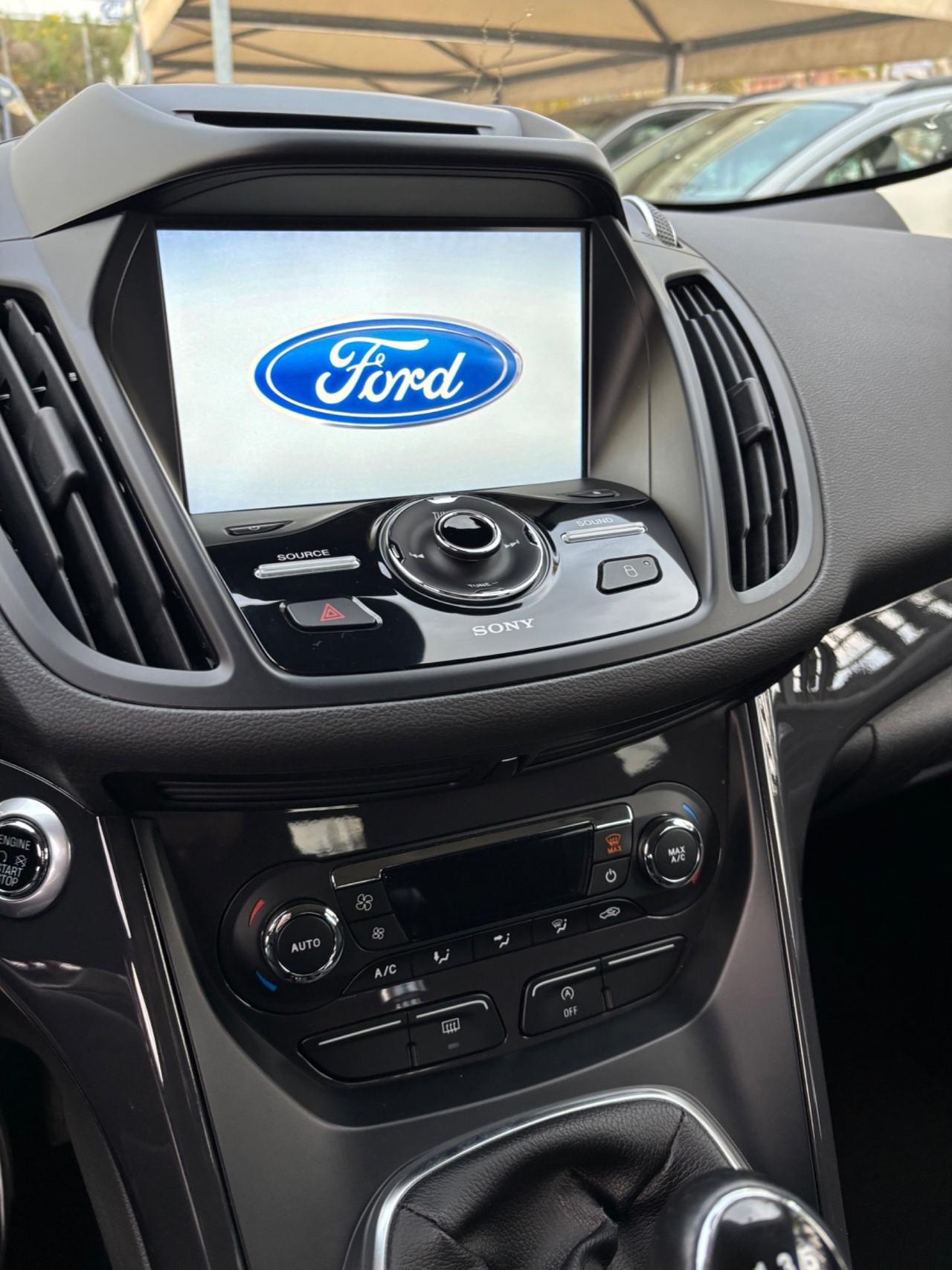 Ford Kuga 2.0 TDCI 150 CV S&S 2WD Titanium