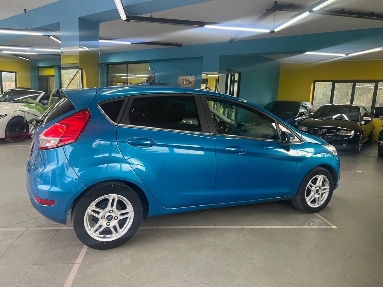 Ford Fiesta 1.5 TDCi 75CV 5 porte Business garantita 12 mesi