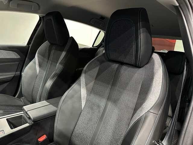 Peugeot 308 BlueHDi 130 S&S EAT8 Allure