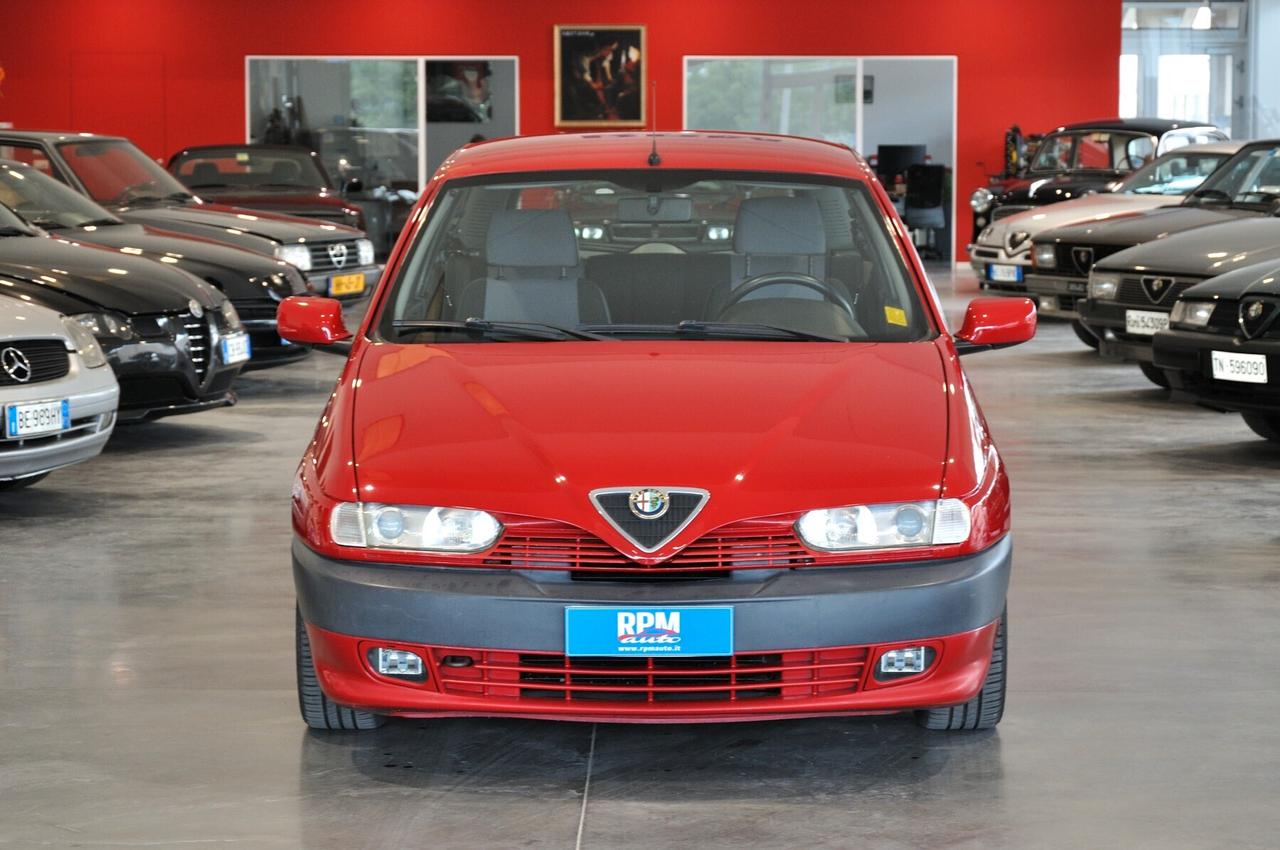 Alfa Romeo 145 2.0i 16V Twin Spark cat Quadrifoglio