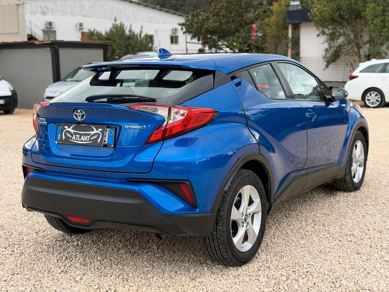 Toyota C-HR 1.8 Hybrid E-CVT Active