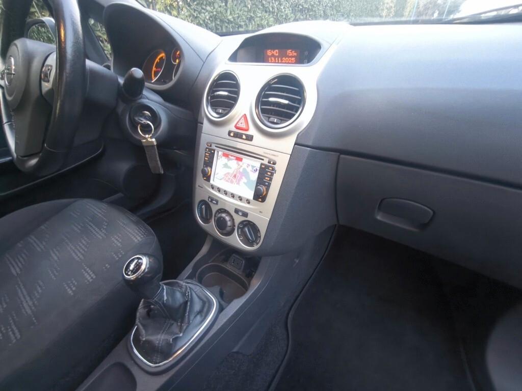 OPEL CORSA 1,3 CDTI – COSMO -OK NEOPATENTATI