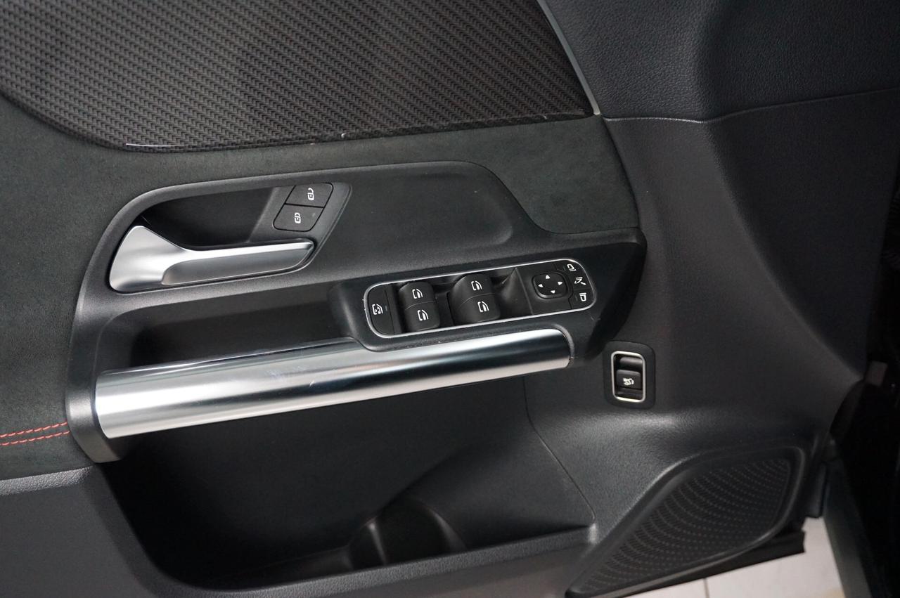 Mercedes-benz GLA 180 d Automatic Premium