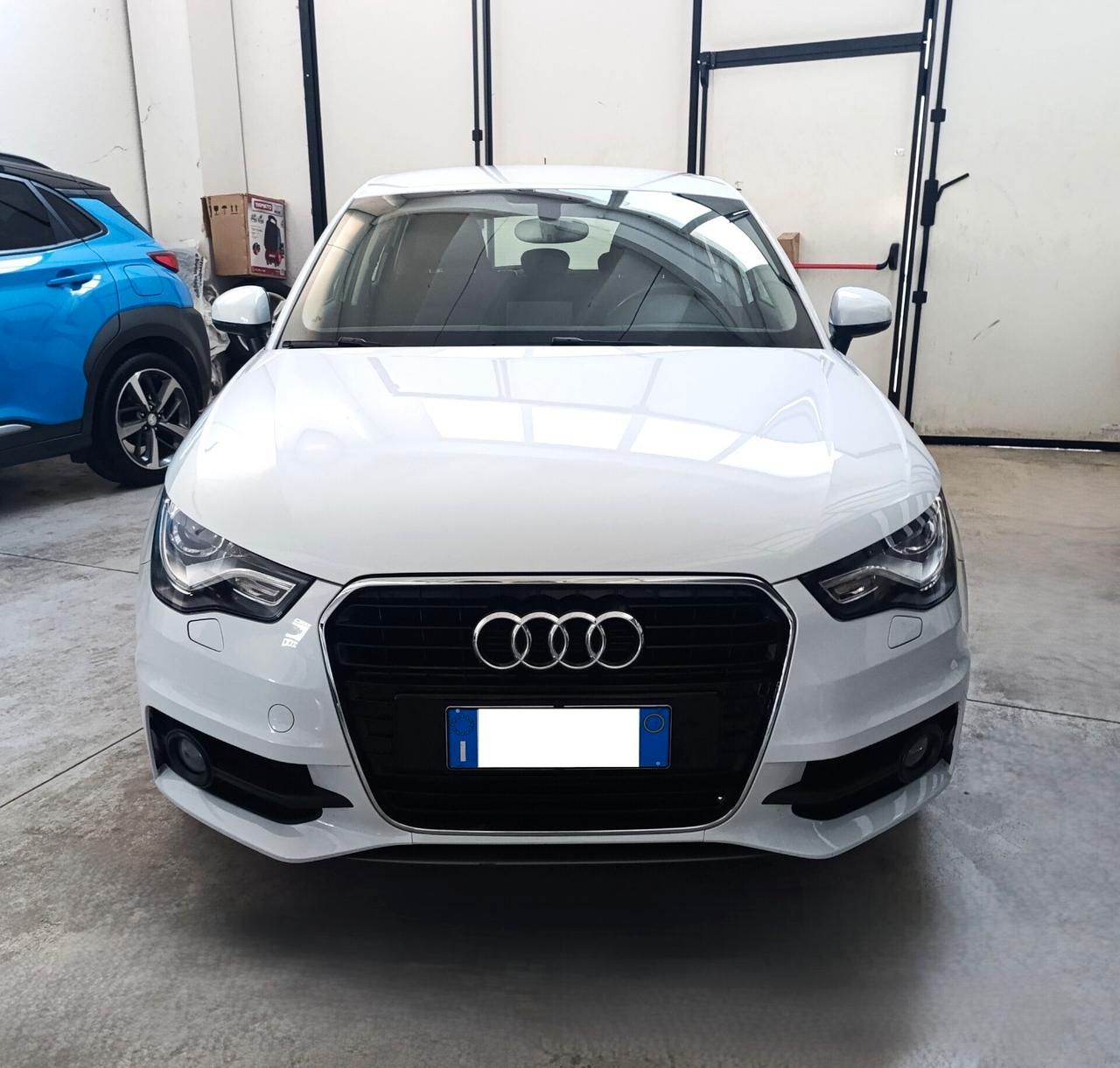 Audi A1 SPB 1.6 TDI 90cv Ambition S-Line esterno - Uniproprietario
