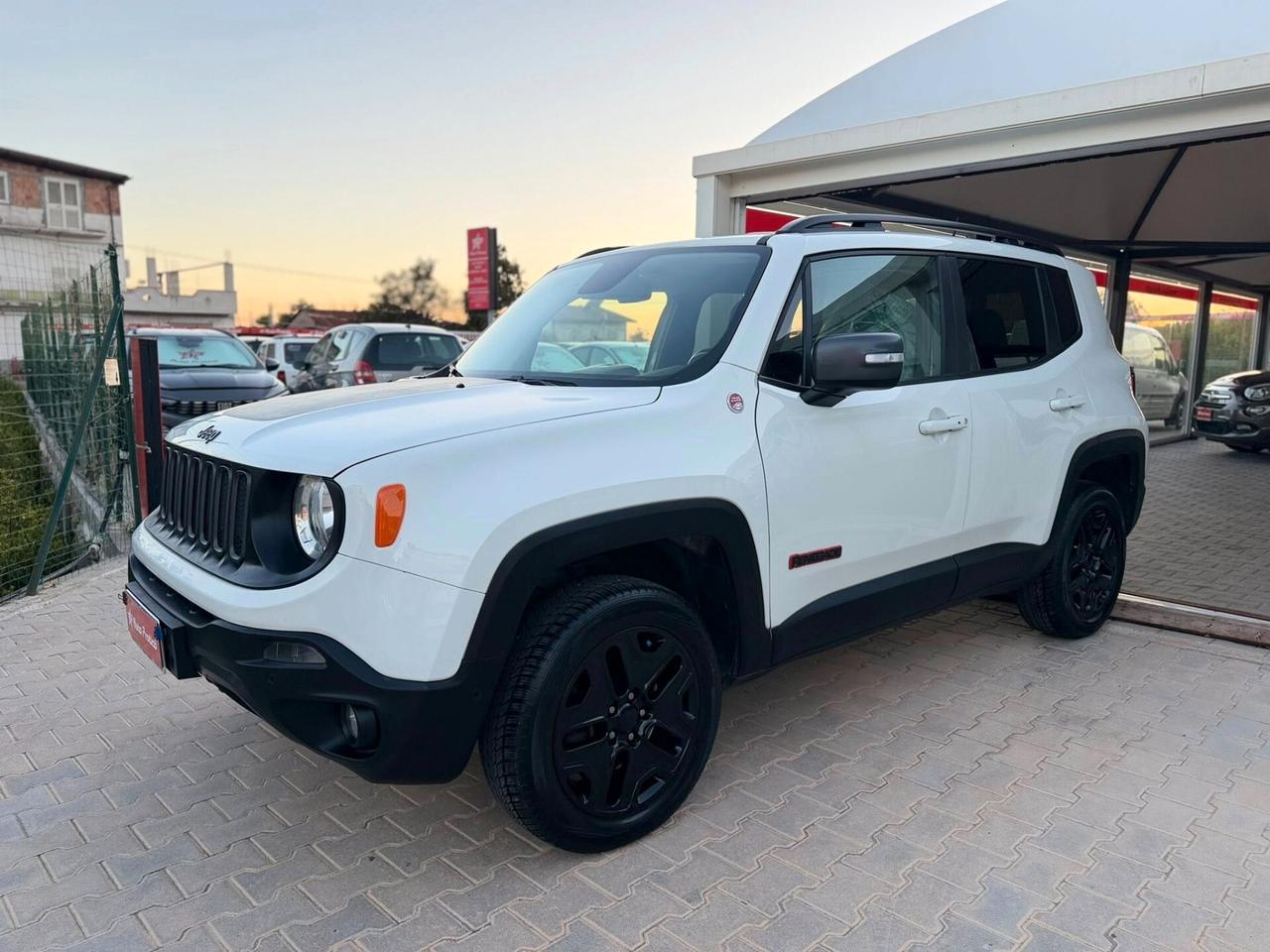 Jeep Renegade 2.0 mjt Trailhawk 4wd Aut 170cv