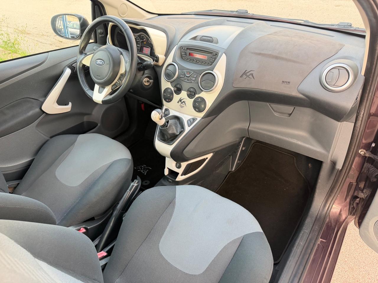 Ford Ka 1.2 benzina 69 cavalli 2015 Titanium