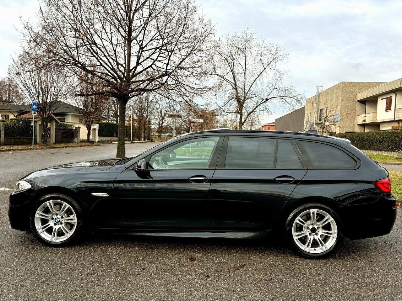 BMW 520D aut "M-SPORT"-Pelle,Nav,Tetto-2013