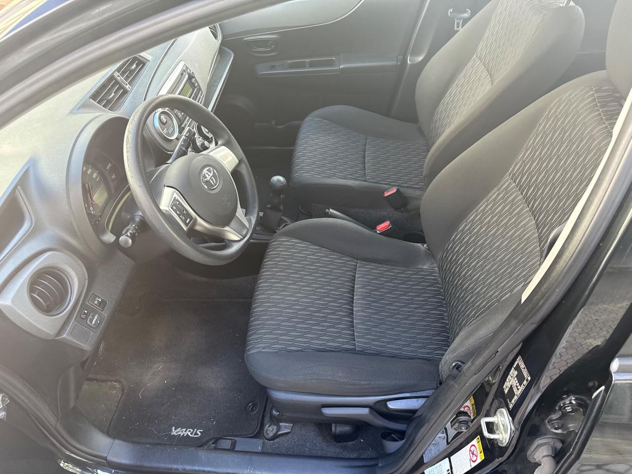 Toyota Yaris 1.0 5 porte Lounge