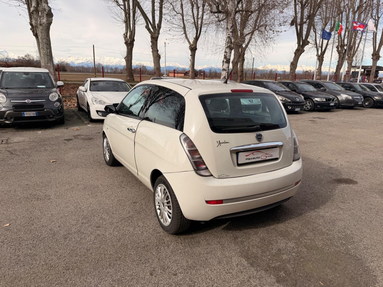 Lancia Ypsilon 1.2 Oro