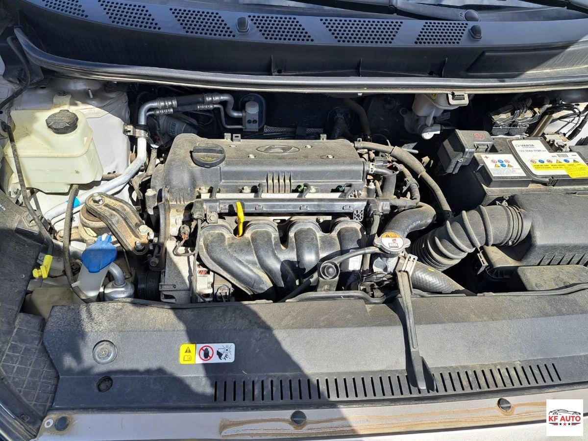 HYUNDAI - iX20 - 1.6 MPI APP MODE