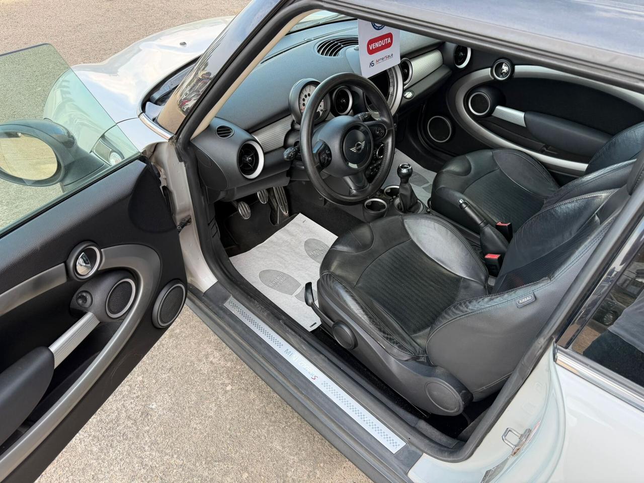 Mini Cooper S Clubman 1.6 16V 2010