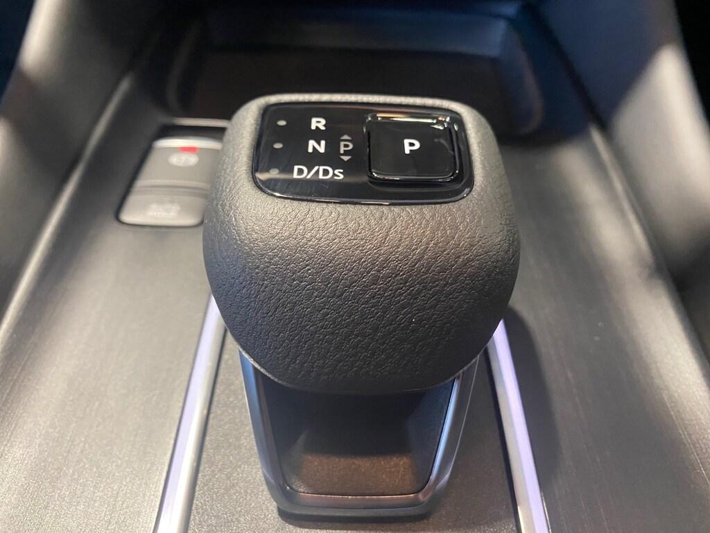 Nissan Qashqai 1.3 MILD HYBRID N-Connecta 2WD Xtronic - PROMO