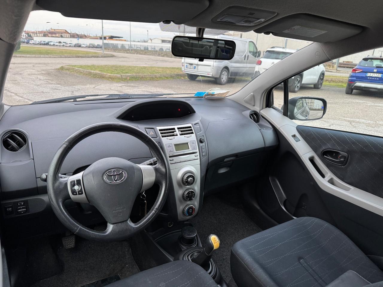 Toyota Yaris 1.0 benzina 2007