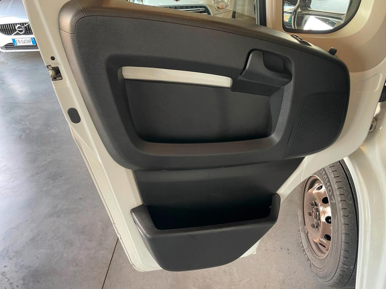 Citroen Jumper 33 L2H1 2.2 BLUEHDI