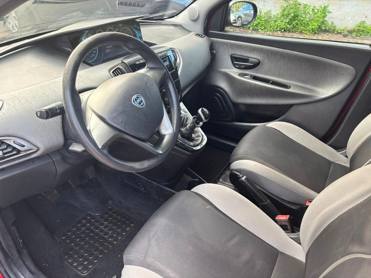 LANCIA YPSILON 0.9 TWINAIR Silver - 2013