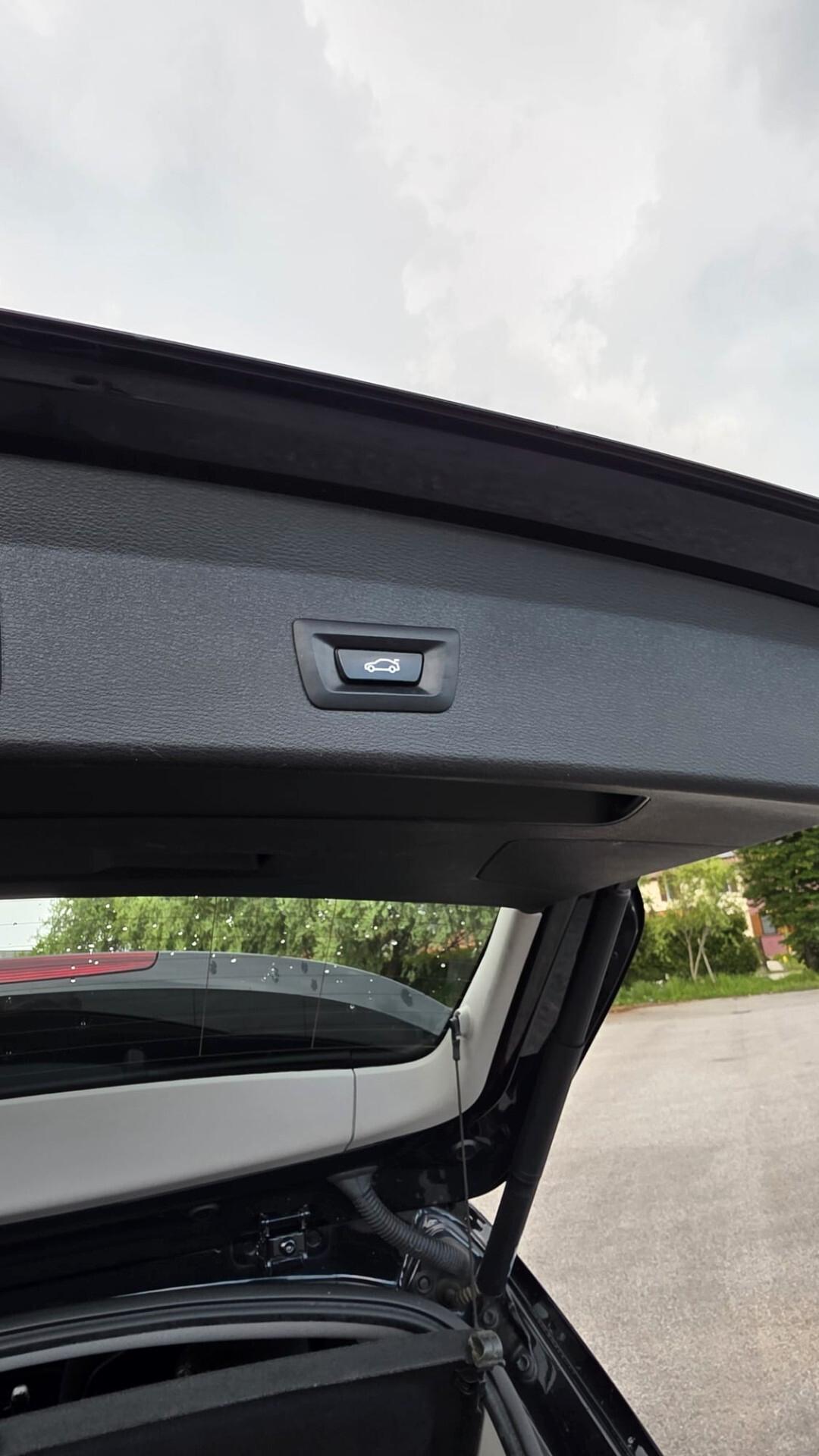 BMW X1 F48 sdrive16d ok Neopatentato