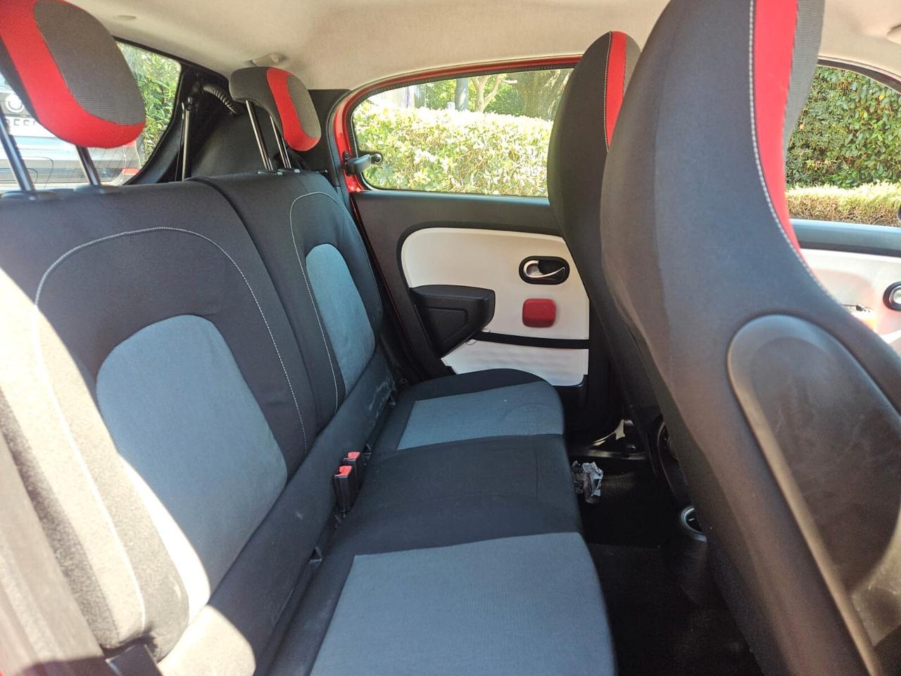 Renault Twingo 1.0 SCe Live