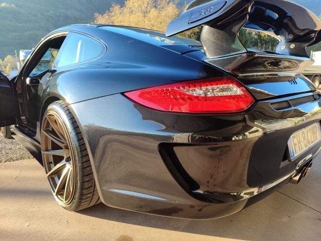 PORSCHE 997 Carrera 4S Coupé GT3 Optik